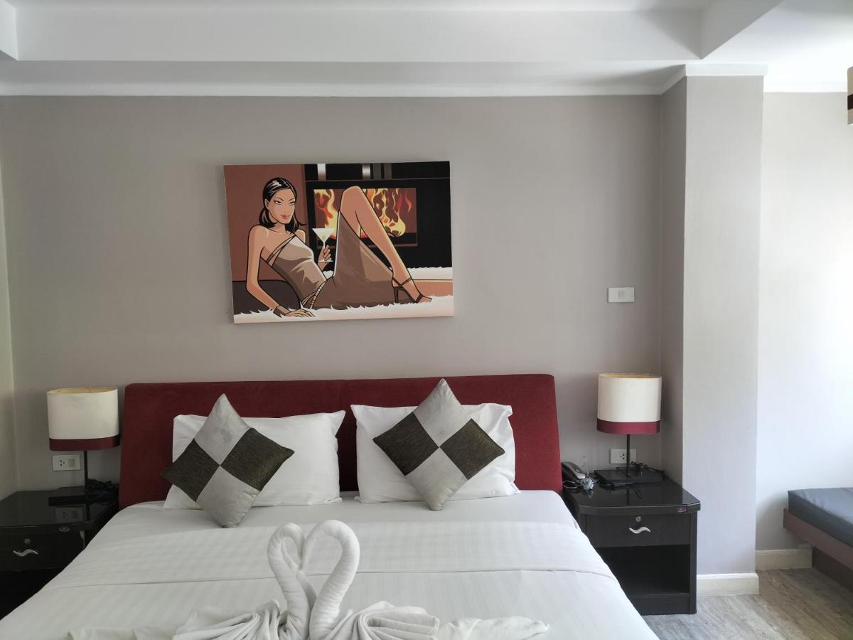 Отель Kata Beach Studio Phuket Экстерьер фото